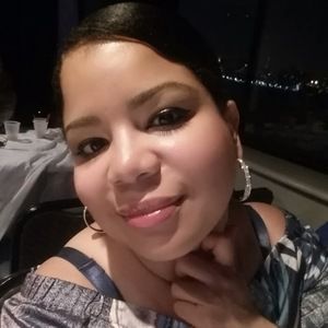 Meet your Posher, Esther